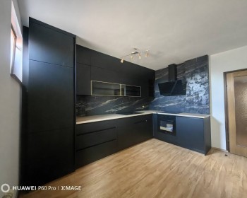 IMG 1f053a48f443757d985be164fd0dc4d2 V